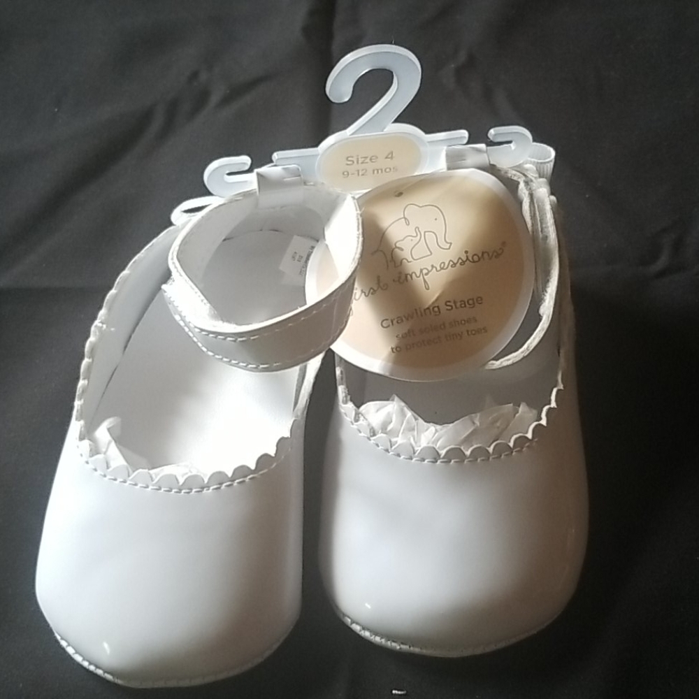 First Impressions White Girl Dress Shoes 9-12 mon